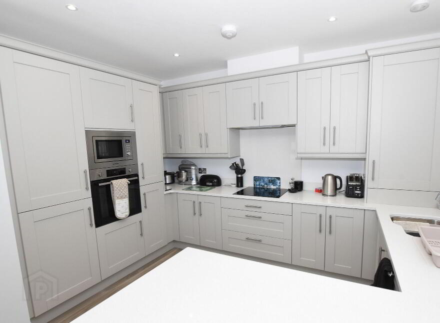 Apt 4 Contemporary First Floor Apartment, 7 Meeting Street, Moira, BT67 0NR