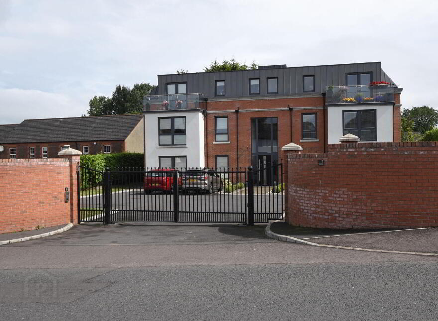 Apt 4 Contemporary First Floor Apartment, 7 Meeting Street, Moira, BT67 0NR