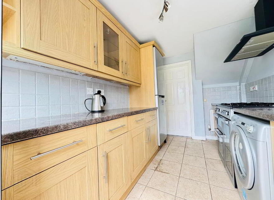 25 Ballyhenry Avenue, Glengormley, Newtownabbey, BT36 5AZ