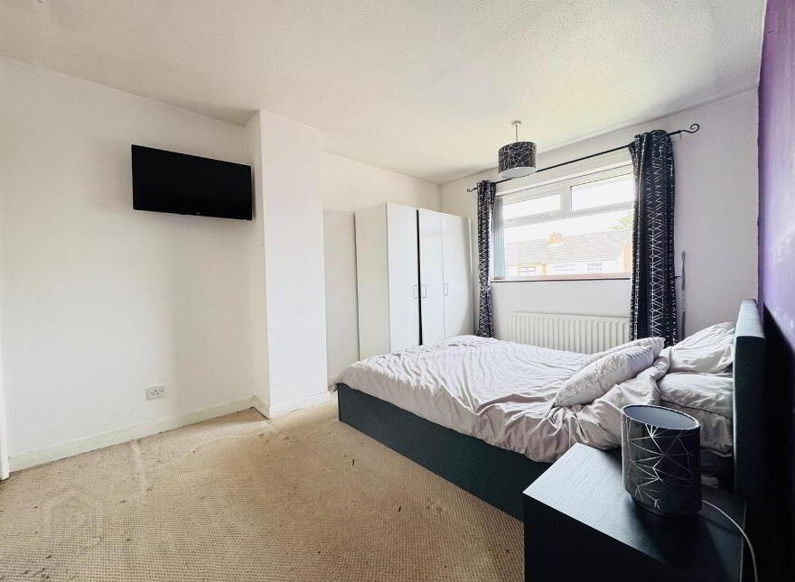 25 Ballyhenry Avenue, Glengormley, Newtownabbey, BT36 5AZ
