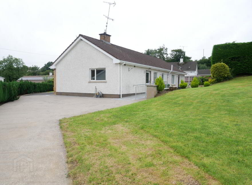 35 Tattymacall Road, Lisbellaw, BT94 5GQ