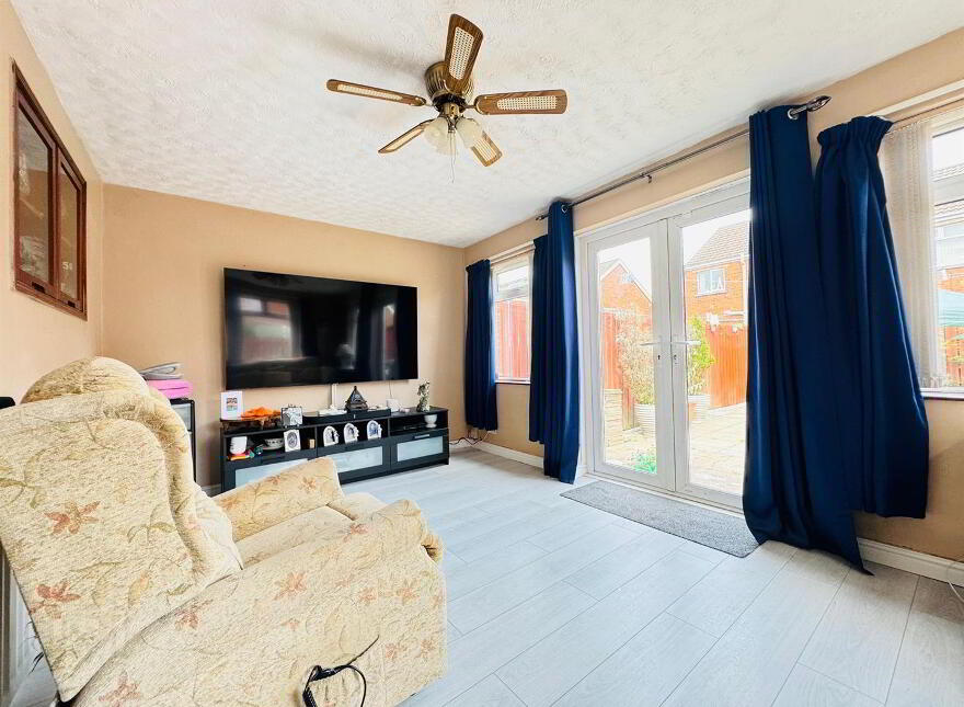 28 Sandyknowes Park, Glengormley, Newtownabbey, BT36 5DE