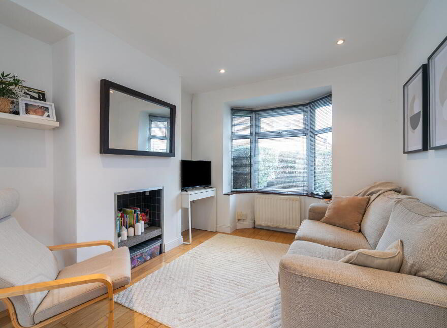 35 Devon Parade, Belfast, BT4 1LT