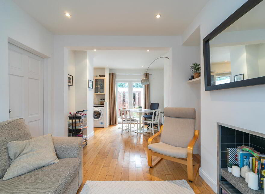 35 Devon Parade, Belfast, BT4 1LT