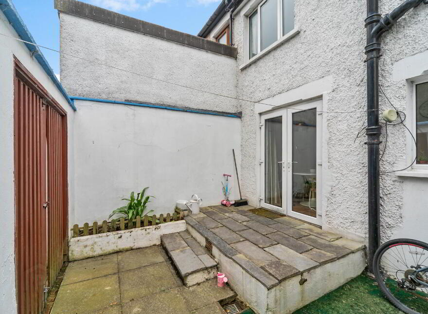 35 Devon Parade, Belfast, BT4 1LT