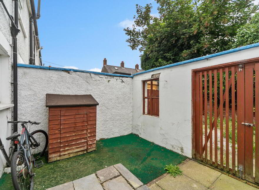 35 Devon Parade, Belfast, BT4 1LT
