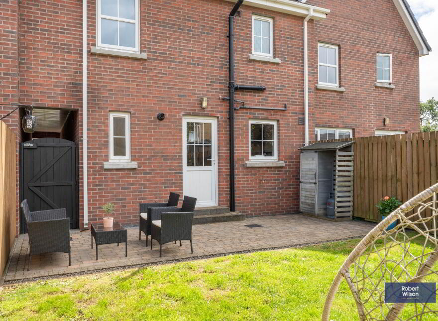 10 Ayrshire Gardens, Lisburn, BT28 2EL