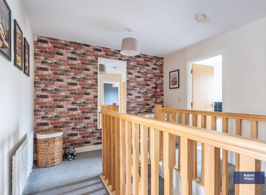 10 Ayrshire Gardens, Lisburn, BT28 2EL