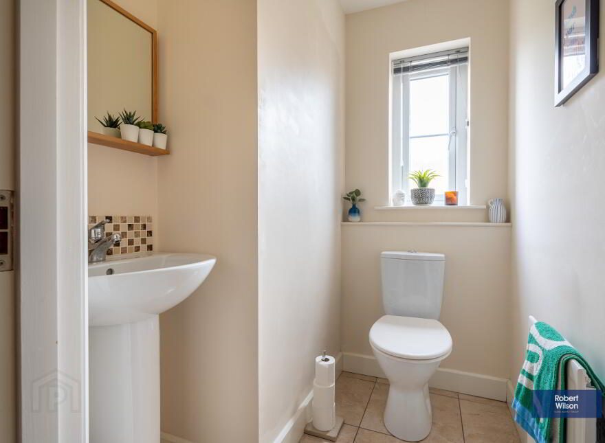 10 Ayrshire Gardens, Lisburn, BT28 2EL