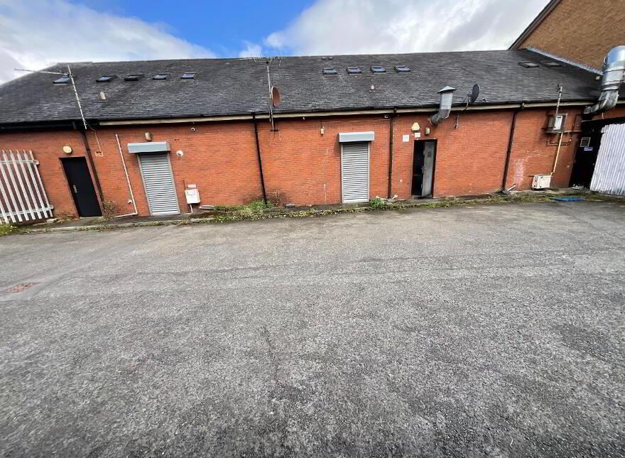 35c Comber Road, Dundonald, Belfast, BT16 2AA