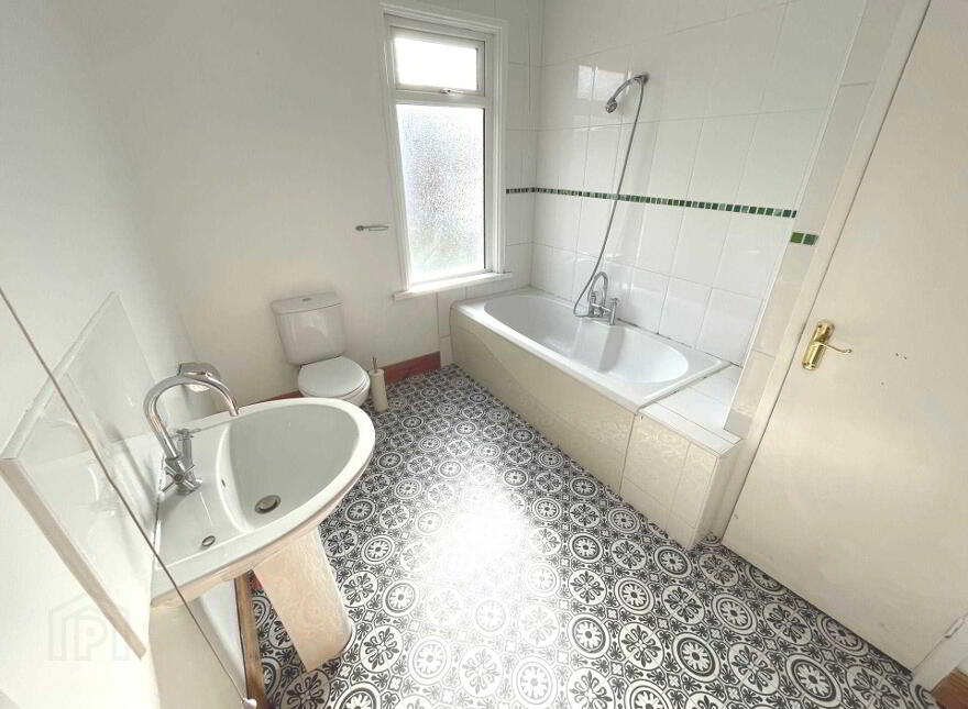 32 Glendower Street, Cregagh Road, Belfast, BT6 8PD