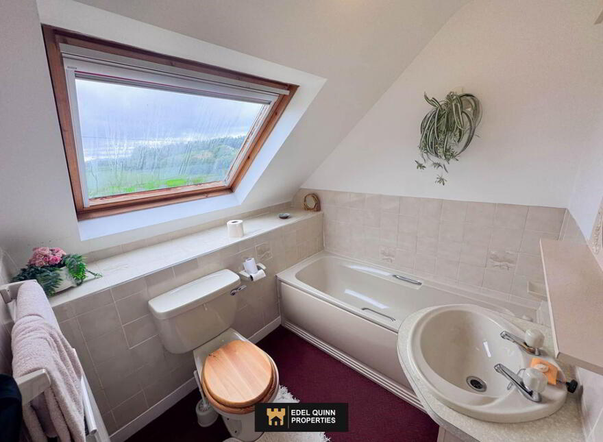 Home Stead Hall, Murvagh, Laghey, F94V9Y7