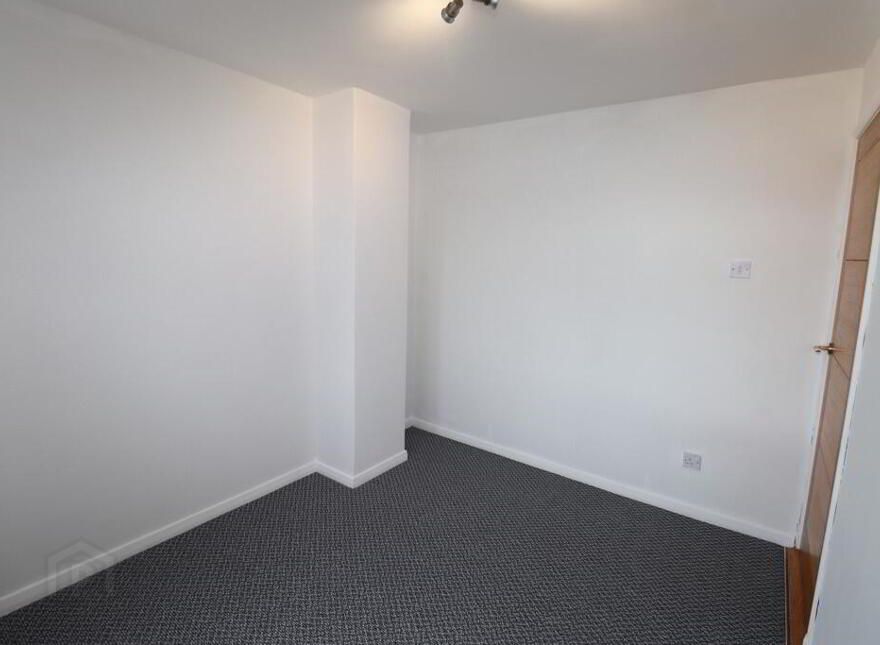 11 Ollardale Park, Ballyclare, BT39 9EG
