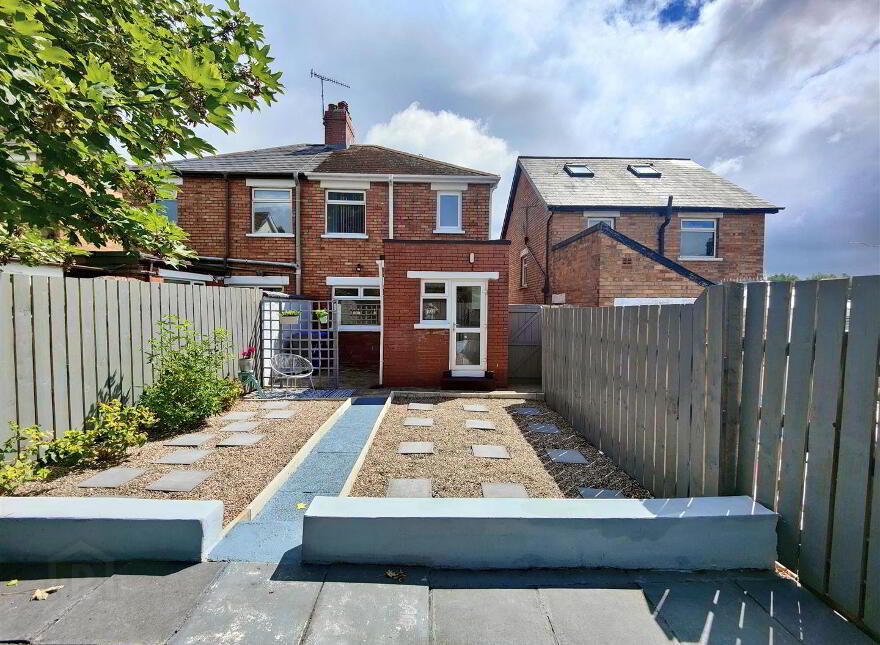 4 Wallasey Park, Belfast, BT14 6PN