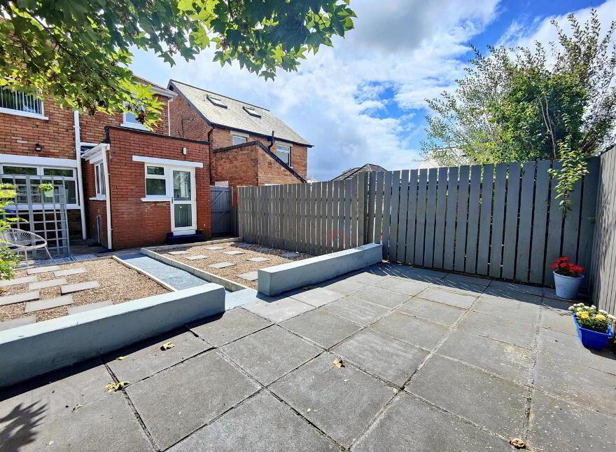 4 Wallasey Park, Belfast, BT14 6PN