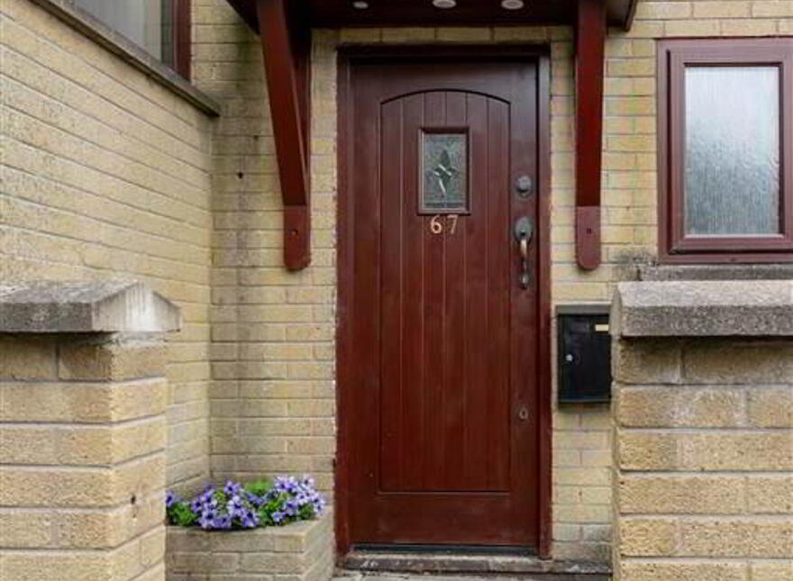 67 Lanntara, Ballymena, BT42 3BG