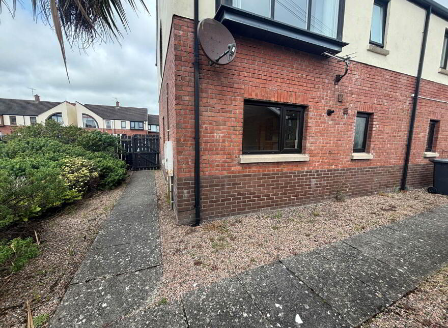 1 Greenedge Court, Carrickfergus, BT38 7GE