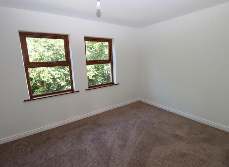 7 Aylesbury Avenue, Newtownabbey, BT36 7XY