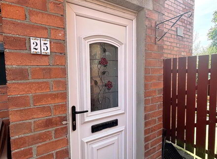 25 Meyrick Park, Belfast, BT14 6PD