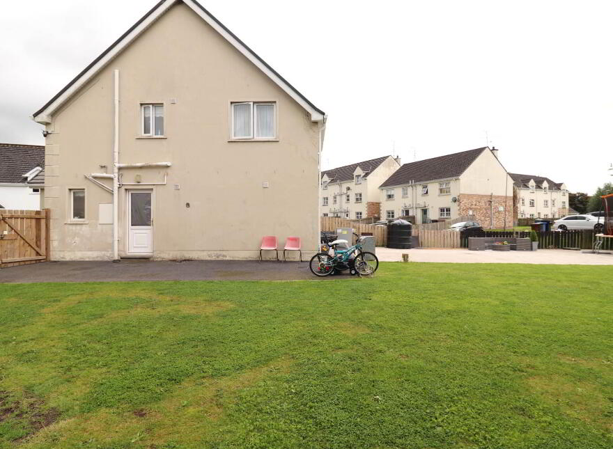 30 Galliagh Shore, Enniskillen, BT74 7GS