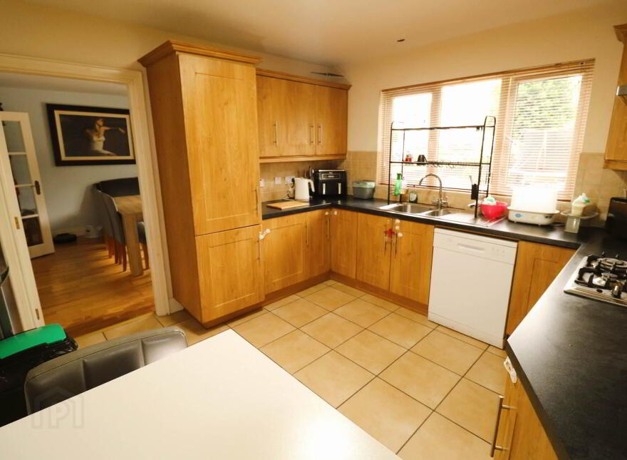 30 Galliagh Shore, Enniskillen, BT74 7GS