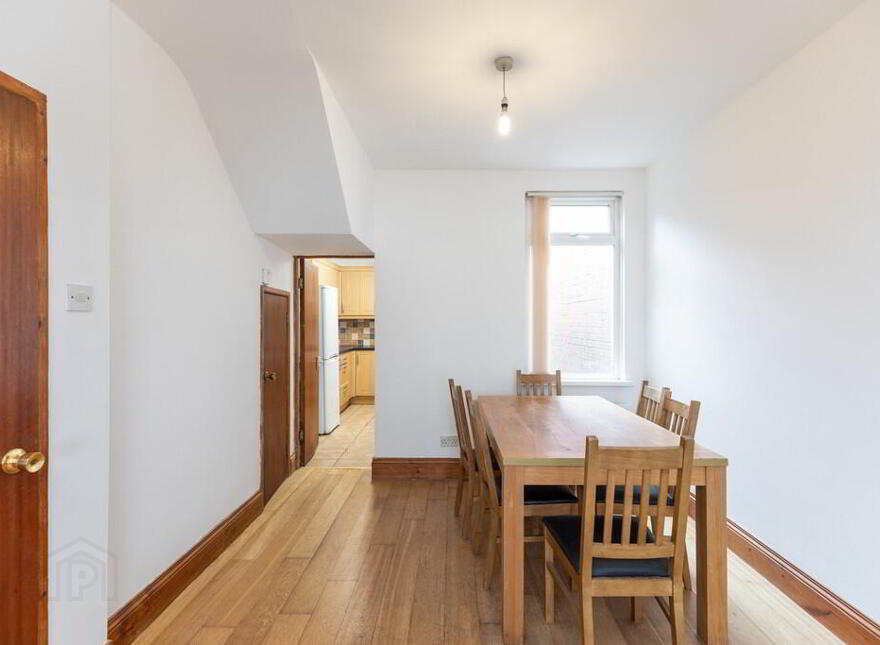 25 Fernwood Street, Ormeau Road, Belfast, BT7 3BQ