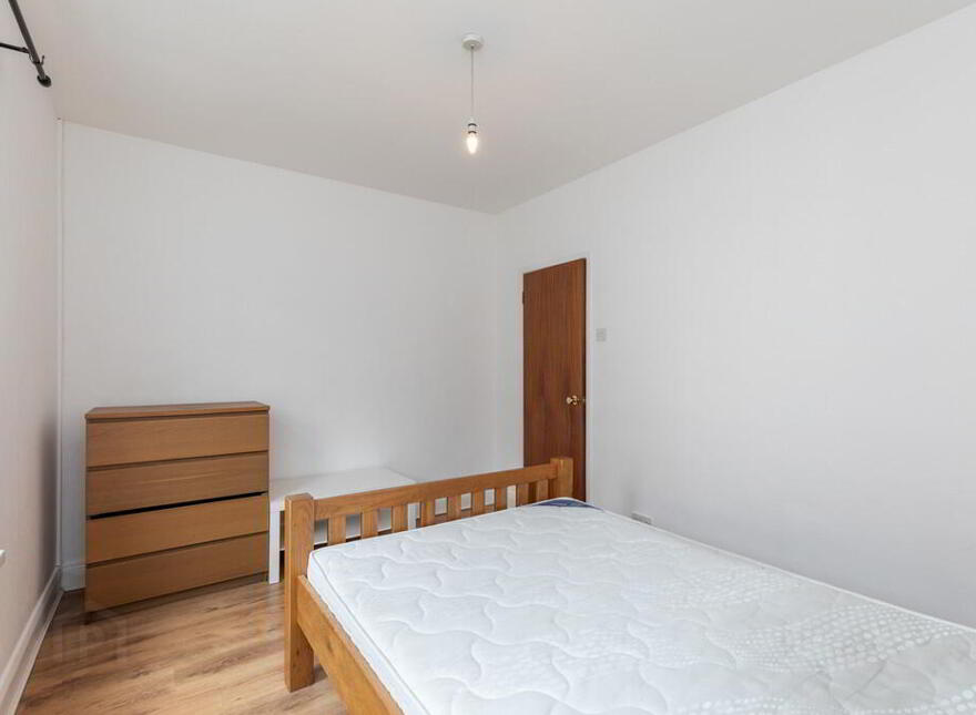 25 Fernwood Street, Ormeau Road, Belfast, BT7 3BQ