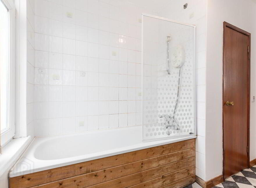 25 Fernwood Street, Ormeau Road, Belfast, BT7 3BQ