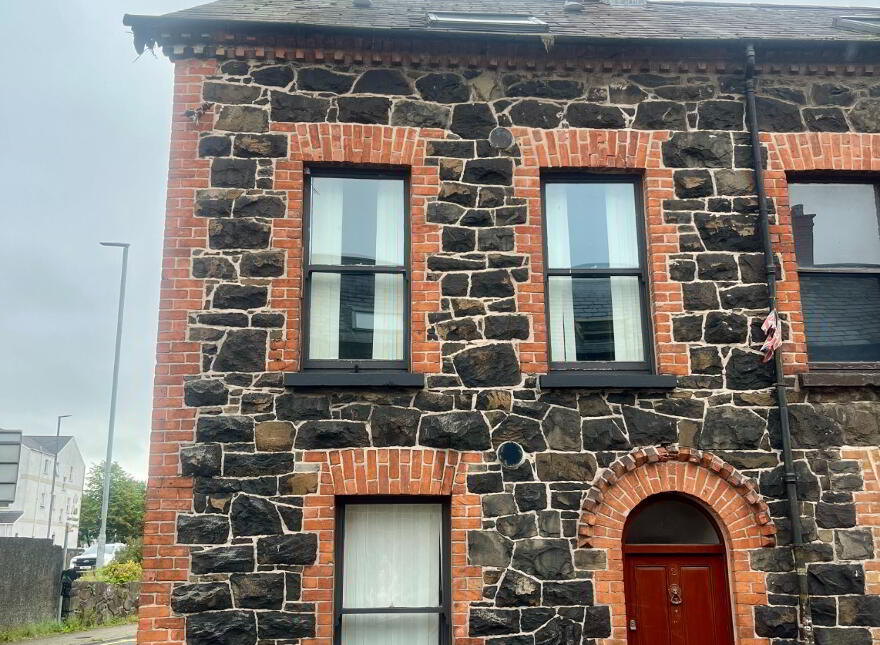 2 Clonovan Road, Ballymena, BT43 5BQ
