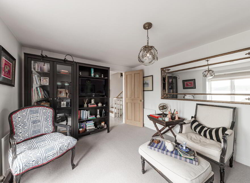 44 Shore Road, Portaferry, Newtownards, BT22 1JZ