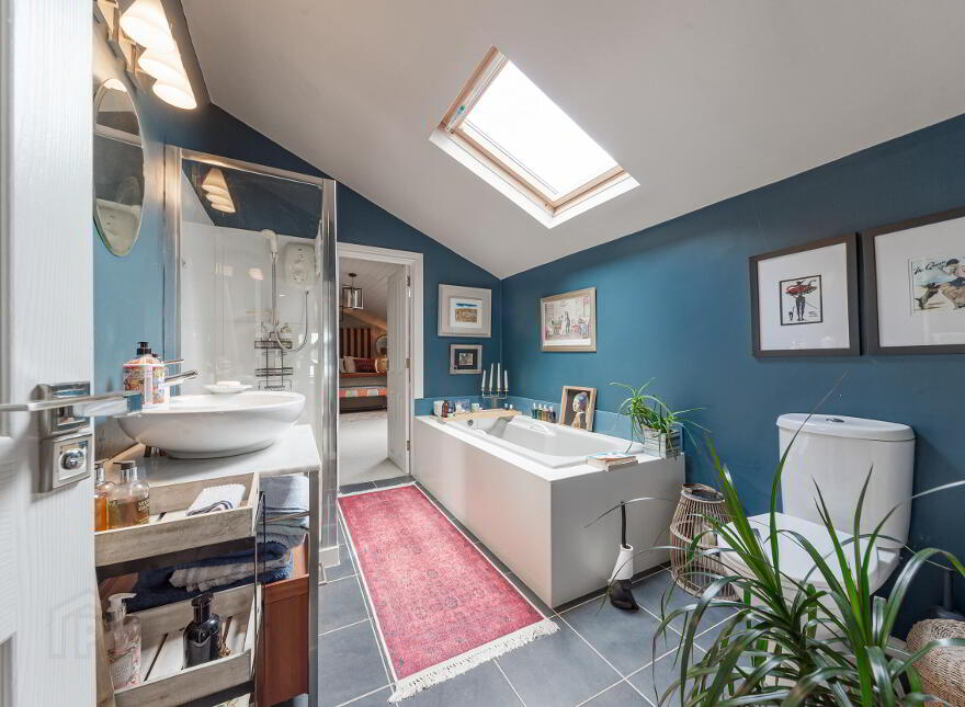 44 Shore Road, Portaferry, Newtownards, BT22 1JZ