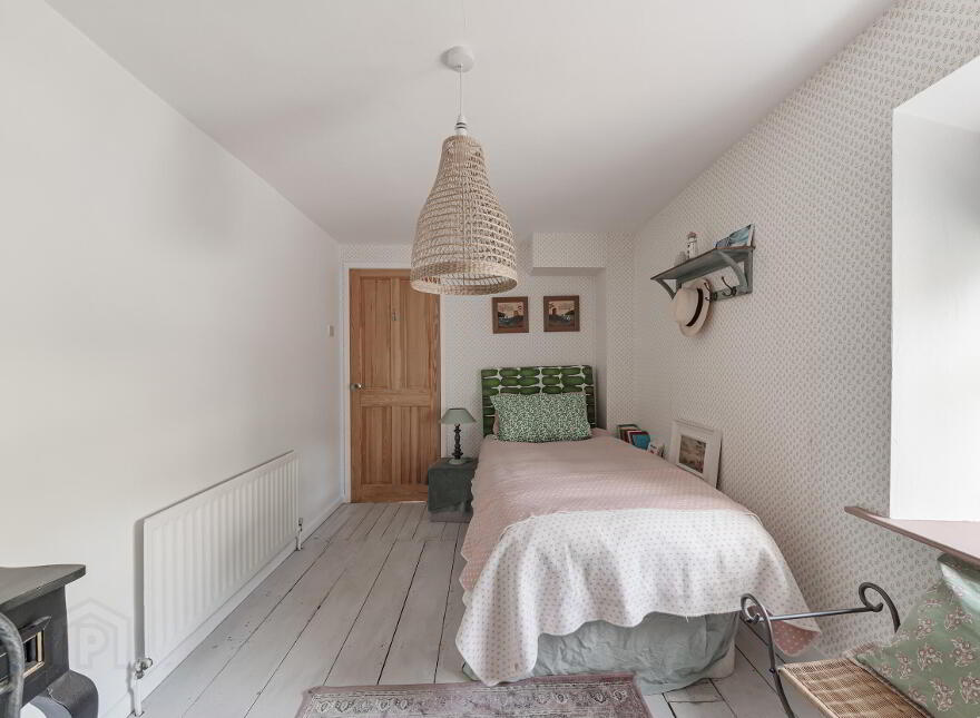 44 Shore Road, Portaferry, Newtownards, BT22 1JZ