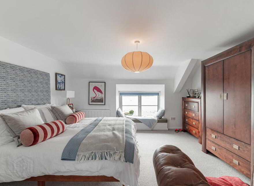 44 Shore Road, Portaferry, Newtownards, BT22 1JZ