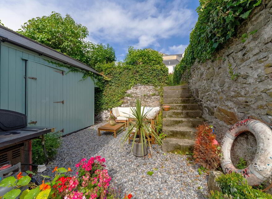 44 Shore Road, Portaferry, Newtownards, BT22 1JZ