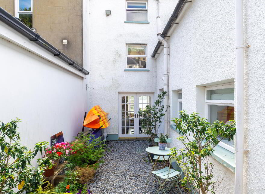 44 Shore Road, Portaferry, Newtownards, BT22 1JZ