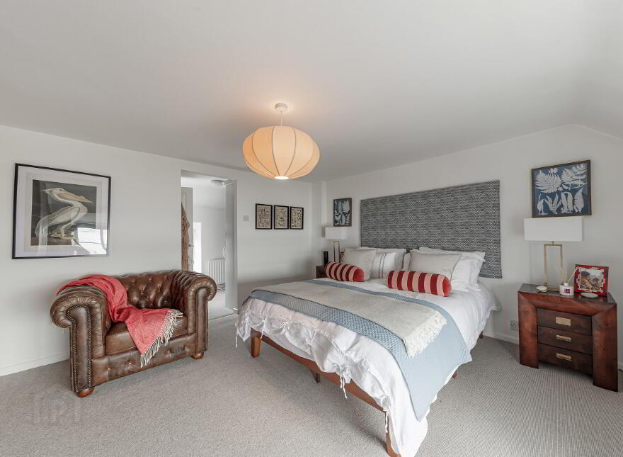 44 Shore Road, Portaferry, Newtownards, BT22 1JZ