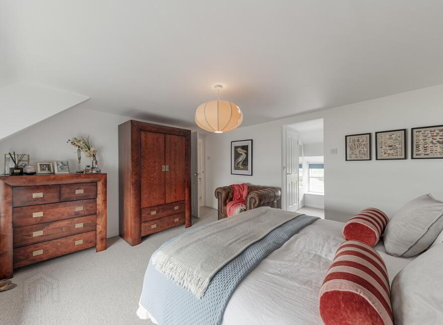 44 Shore Road, Portaferry, Newtownards, BT22 1JZ
