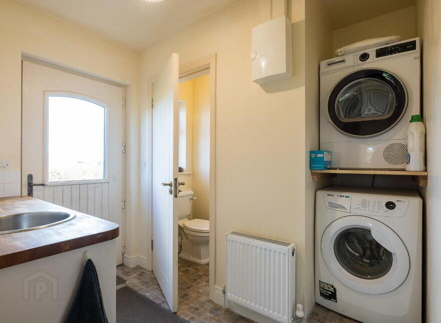 Winterhill, Brocurrow, Adamstown, Y21Y2F7