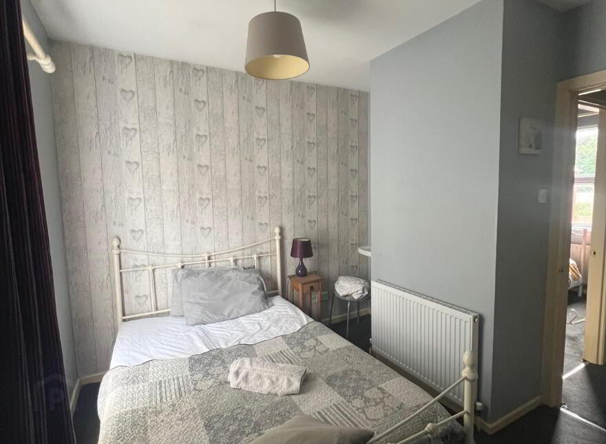 4 Hugh Street, Lisburn Road, Belfast, BT9 7HH