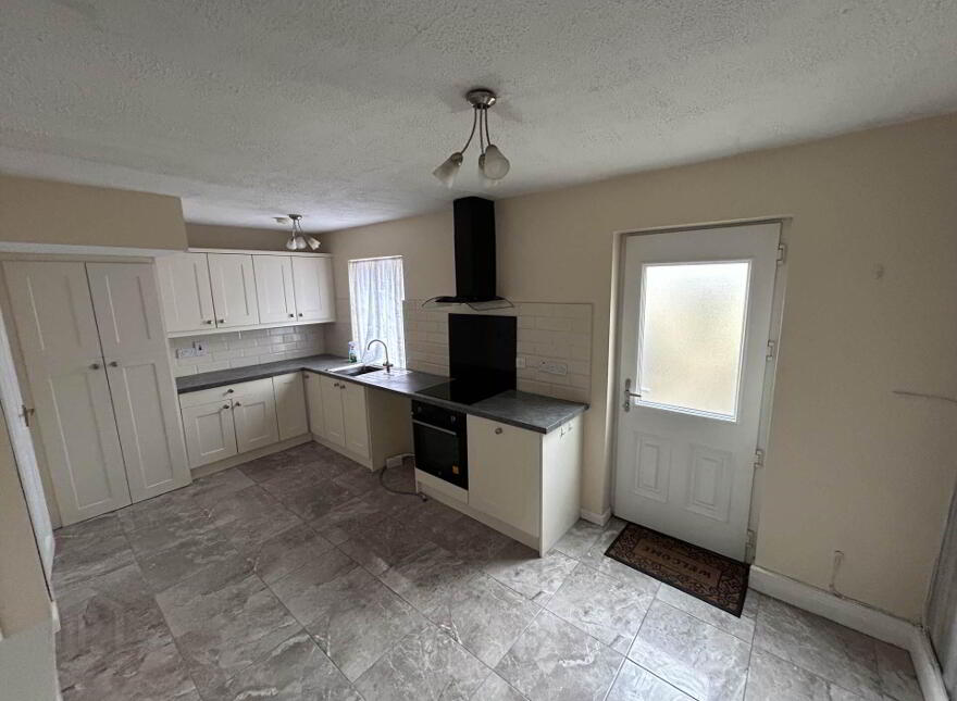 15 Rathbane Terrace, Carew Park