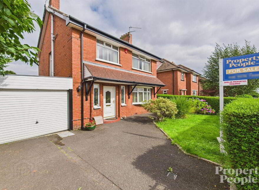 11 Shanlieve Park, Belfast, BT14 8JE photo
