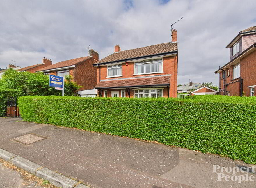 11 Shanlieve Park, Belfast, BT14 8JE
