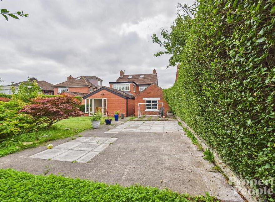 11 Shanlieve Park, Belfast, BT14 8JE