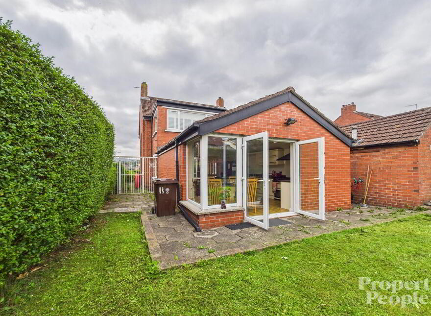 11 Shanlieve Park, Belfast, BT14 8JE