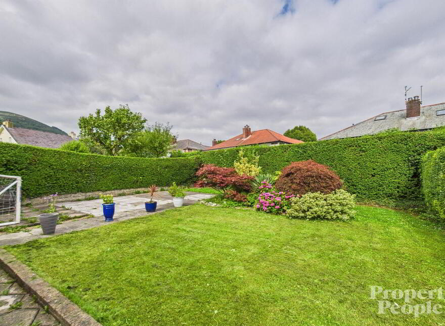 11 Shanlieve Park, Belfast, BT14 8JE