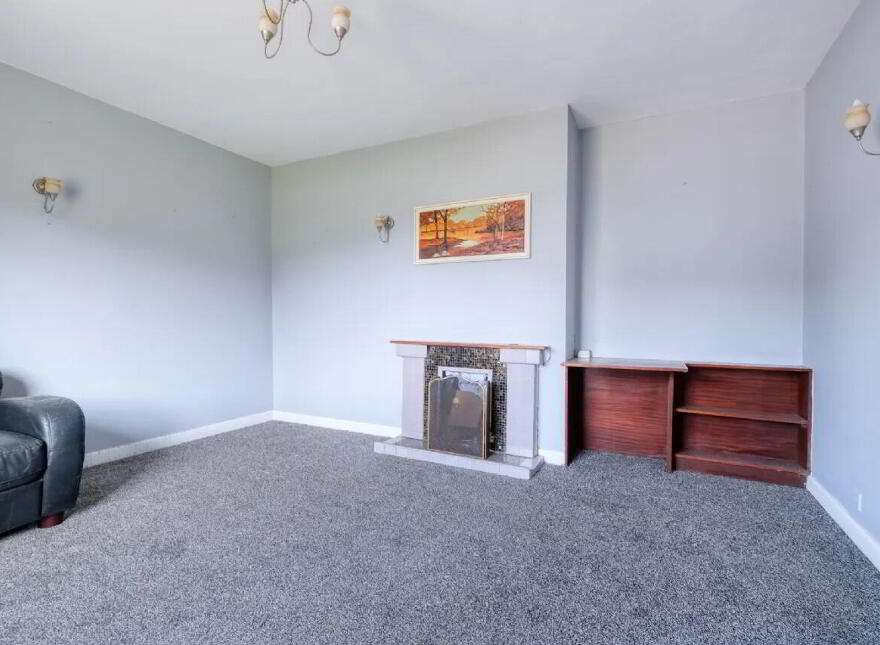Chezmai, Athlone Road, N39D1W2
