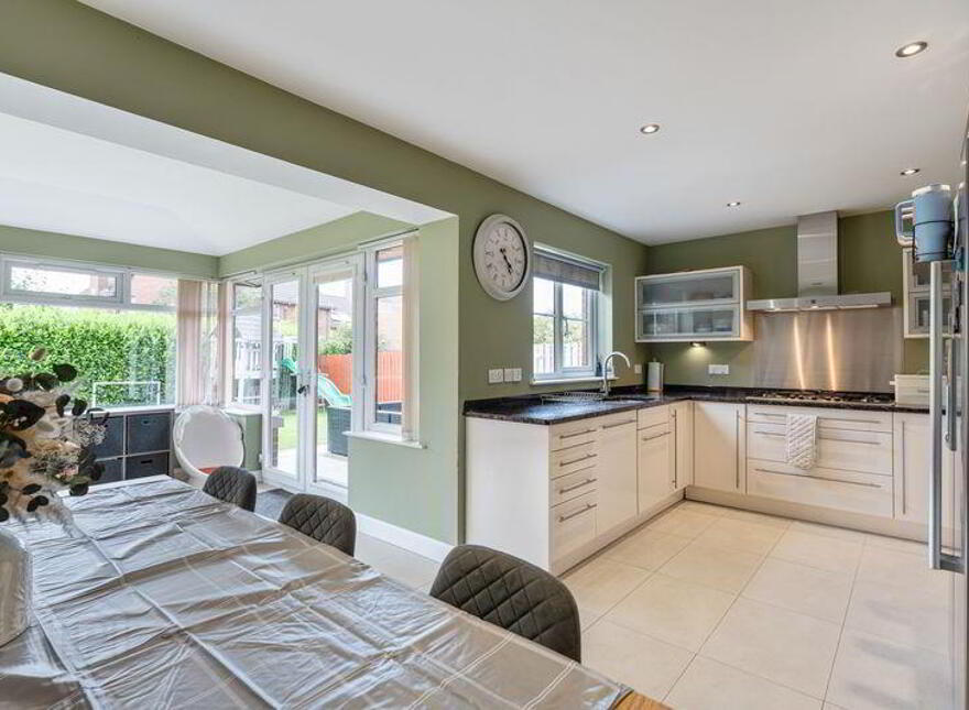 104 Beechfield Avenue, Bangor, BT19 7ZX
