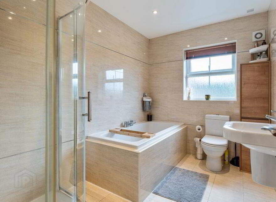 104 Beechfield Avenue, Bangor, BT19 7ZX
