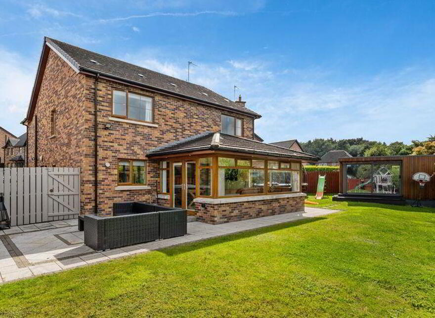104 Beechfield Avenue, Bangor, BT19 7ZX