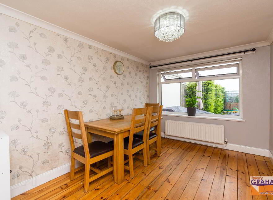 30 Oakridge Park, Belsize Road, Lisburn, BT27 4LZ